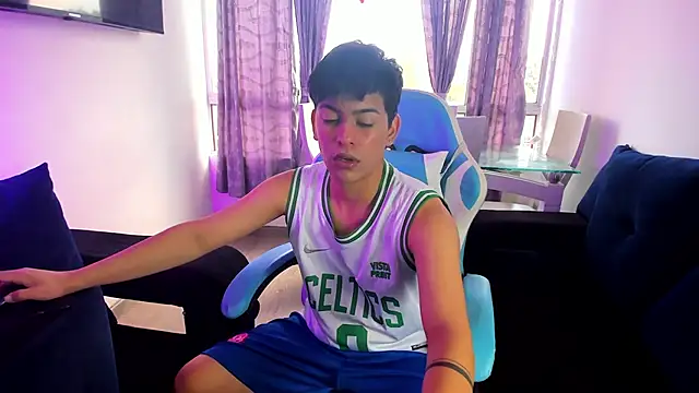 Snapshot of Franco_Rizzo_ chatting on January 17, 4:26 pm Franco Rizzo online show from January 17, 4:26 pm