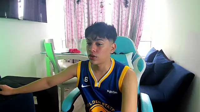 Snapshot of Franco_Rizzo_ chatting on January 31, 5:53 pm Franco Rizzo online show from January 31, 5:53 pm