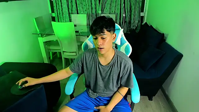 Snapshot of Franco_Rizzo_ chatting on February 3, 11:26 pm Franco Rizzo online show from February 3, 11:26 pm