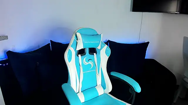 Snapshot of Franco_Rizzo_ chatting on February 26, 8:33 pm Franco Rizzo online show from February 26, 8:33 pm