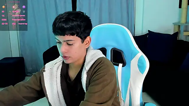 Snapshot of Franco_Rizzo_ chatting on October 16, 2:12 am Franco Rizzo online show from October 16, 2:12 am