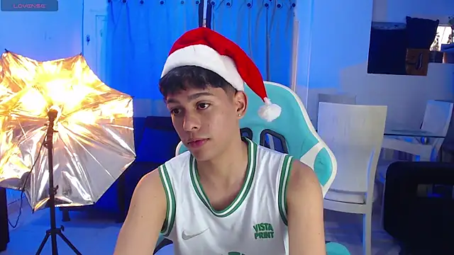 Snapshot of Franco_Rizzo_ chatting on December 14, 7:07 pm Franco Rizzo online show from December 14, 7:07 pm