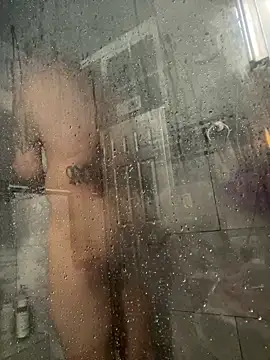 RoodoggXL online show from March 8, 5:00 am