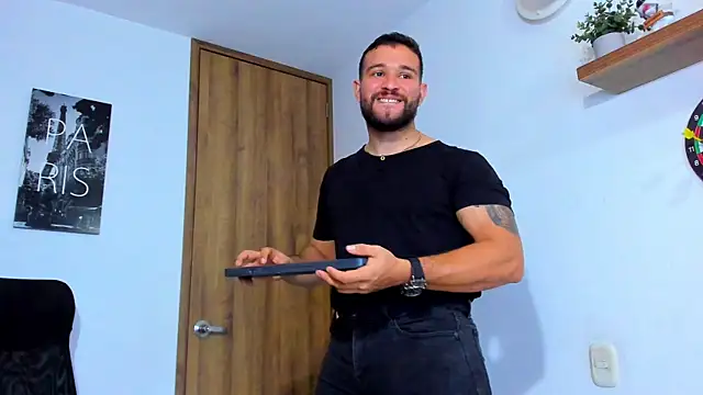 AndrewDiaz online show from October 16, 12:44 am