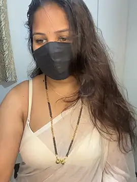 Snapshot of kannadatelugugirl chatting on December 24, 12:44 am kannadatelugugirl online show from December 24, 12:44 am