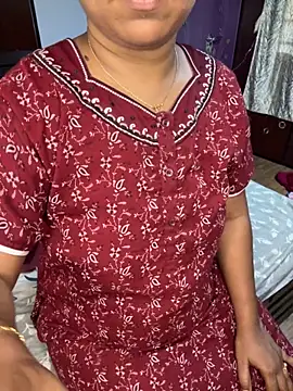 Snapshot of kannadatelugugirl chatting on October 4, 5:27 am kannadatelugugirl online show from October 4, 5:27 am