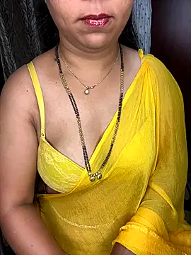 Snapshot of kannadatelugugirl chatting on October 10, 12:31 am kannadatelugugirl online show from October 10, 12:31 am