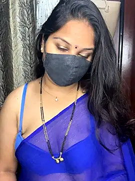 Snapshot of kannadatelugugirl chatting on October 27, 12:47 am kannadatelugugirl online show from October 27, 12:47 am