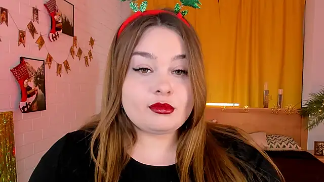 KimberlyMaran online show from December 17, 12:33 pm