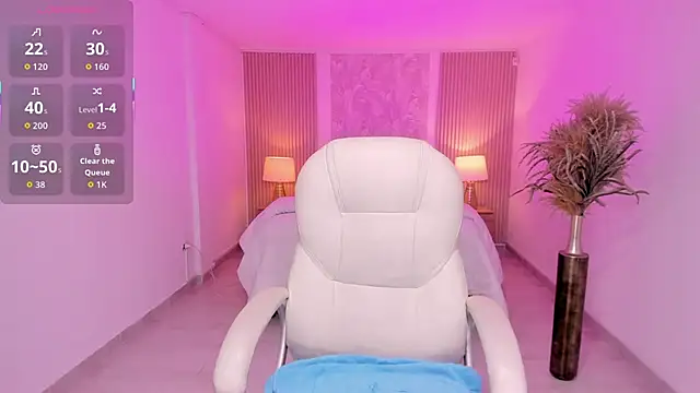 Snapshot of anahi_curlie1 chatting on March 21, 3:22 am anahi curlie1 online show from March 21, 3:22 am