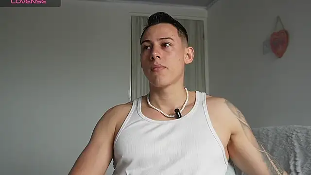 Muscle King Cum online show from May 21, 2:02 pm
