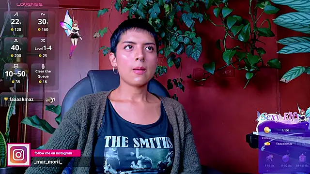 Snapshot of Yeriawaddell_ chatting on June 13, 9:24 pm Yeriawaddell online show from June 13, 9:24 pm