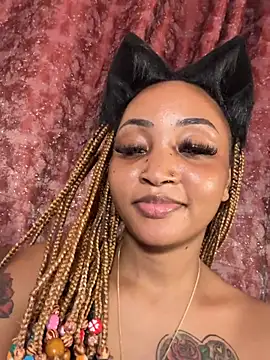 Candiey001 online show from May 27, 8:39 pm