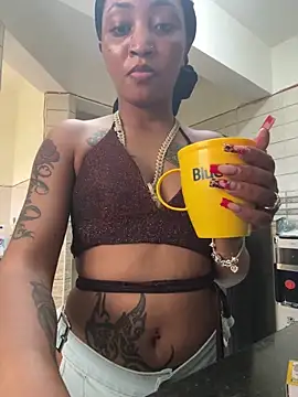 Candiey001 online show from June 2, 6:48 am