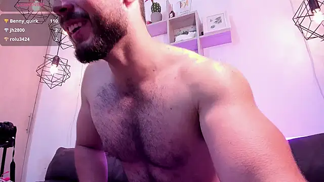 Snapshot of SebastianVilla_ chatting on December 20, 11:05 pm SebastianVilla online show from December 20, 11:05 pm