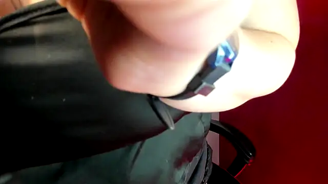 Andrefoxx  online show from October 27, 4:05 am