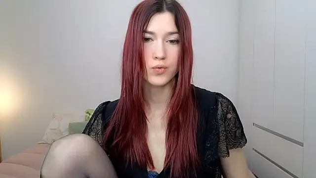 AliciaNewell online show from November 25, 8:36 am