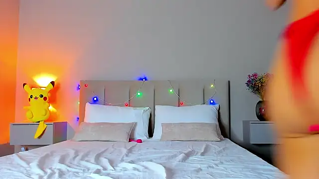 VikkiLustfull online show from February 22, 4:19 pm