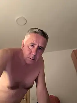 parejamlga58 online show from October 12, 8:19 pm