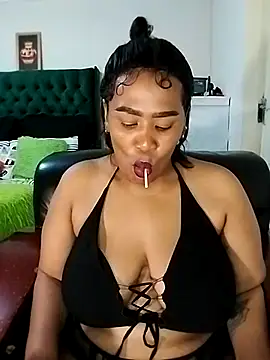 Snapshot of KINKYTEE20 chatting on December 3, 7:56 pm KINKYTEE20 online show from December 3, 7:56 pm