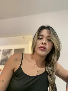 Snapshot of Emilia_Bakerr chatting on January 11, 6:12 pm Emilia Bakerr online show from January 11, 6:12 pm