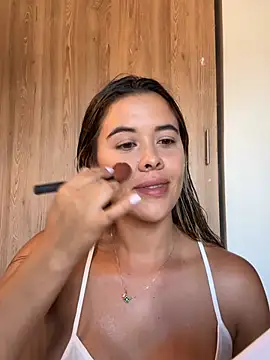 Emilia Bakerr online show from June 21, 8:11 pm