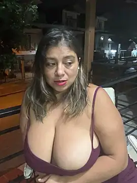 MrsFoucher online show from February 9, 12:39 am