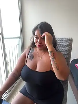 MrsFoucher online show from February 23, 7:49 pm