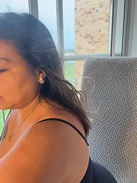 MrsFoucher online show from March 18, 9:53 pm