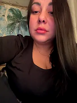 DaisyStreet online show from November 14, 11:24 pm