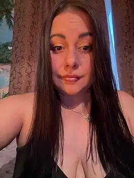 DaisyStreet online show from July 17, 5:51 pm
