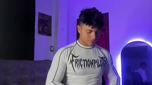 Dominic Biker   online show from May 5, 5:26 am