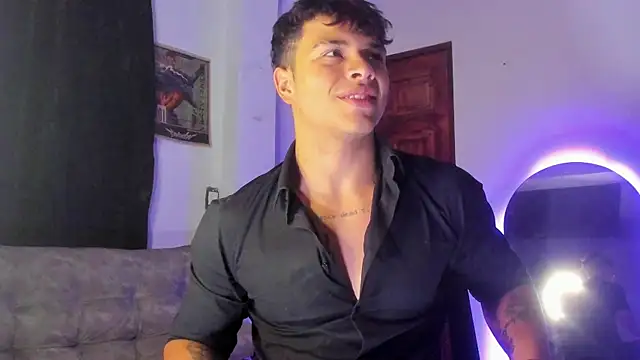 Dominic Biker   online show from May 11, 3:56 am