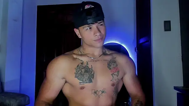Dominic Biker   online show from May 31, 3:47 am