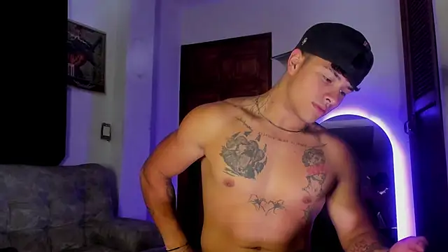 Dominic Biker   online show from June 2, 3:19 am