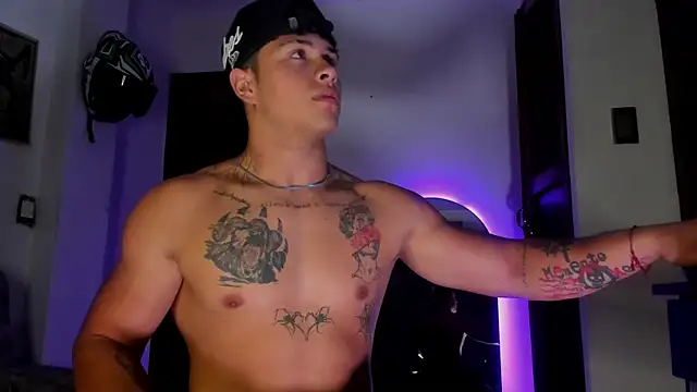 Dominic Biker   online show from June 21, 3:53 am