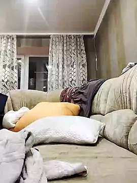 DjiniCD online show from January 8, 8:39 pm