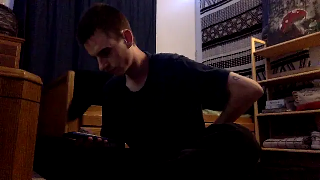 Snapshot of spicylaboi chatting on October 13, 2:55 am spicylaboi online show from October 13, 2:55 am