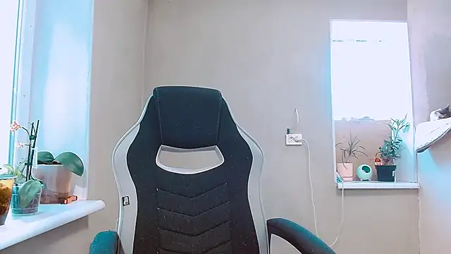 Snapshot of RosaJil chatting on October 2, 1:51 pm RosaJil online show from October 2, 1:51 pm