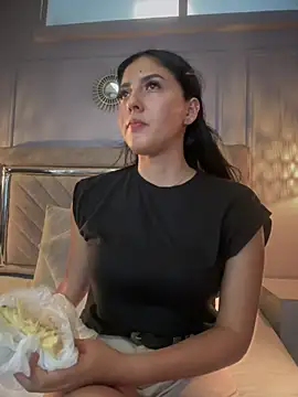 MarianaBenz online show from January 15, 8:16 pm