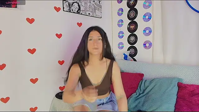 Snapshot of mari_mar69 chatting on March 9, 11:03 am mari mar69 online show from March 9, 11:03 am
