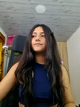 Snapshot of mari_mar69 chatting on August 4, 1:36 pm mari mar69 online show from August 4, 1:36 pm