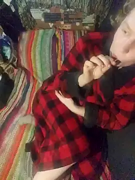 shadow199393 online show from December 8, 5:18 am