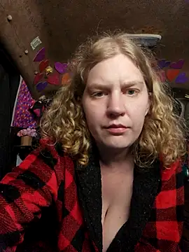 shadow199393 online show from February 3, 7:46 am