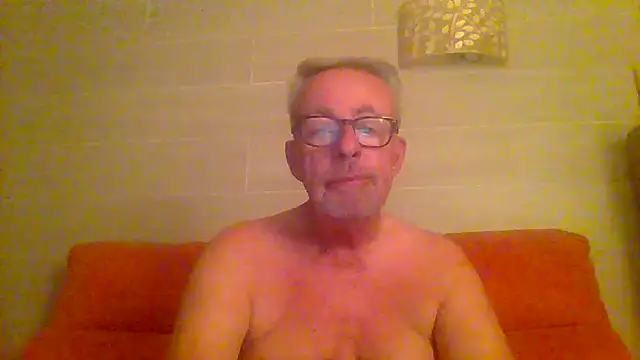 tuggy59 online show from September 10, 4:45 am