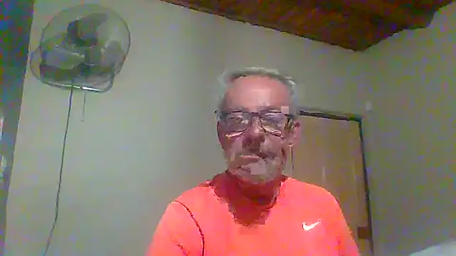 tuggy59 online show from October 11, 4:44 am