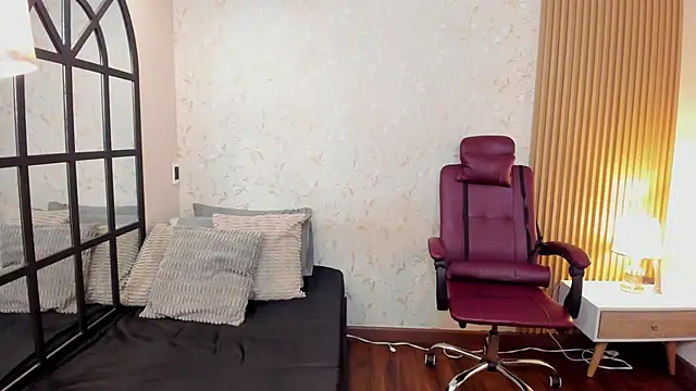 Snapshot of taylor_bennet chatting on March 9, 6:32 pm taylor bennet online show from March 9, 6:32 pm