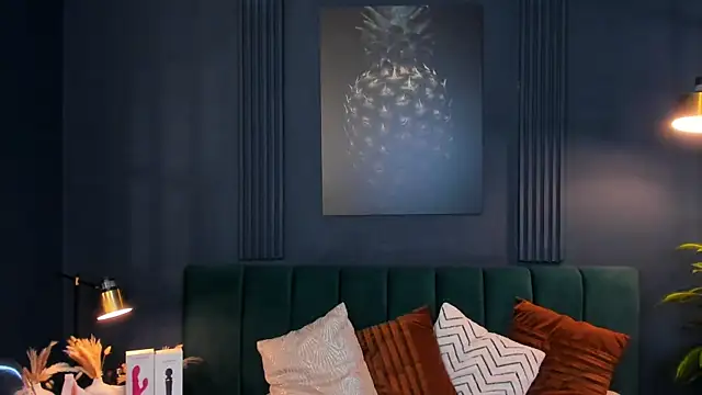 Snapshot of taylor_bennet chatting on March 10, 12:15 pm taylor bennet online show from March 10, 12:15 pm