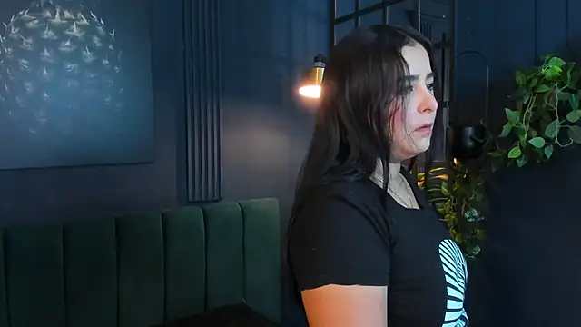 Snapshot of taylor_bennet chatting on March 14, 12:18 pm taylor bennet online show from March 14, 12:18 pm