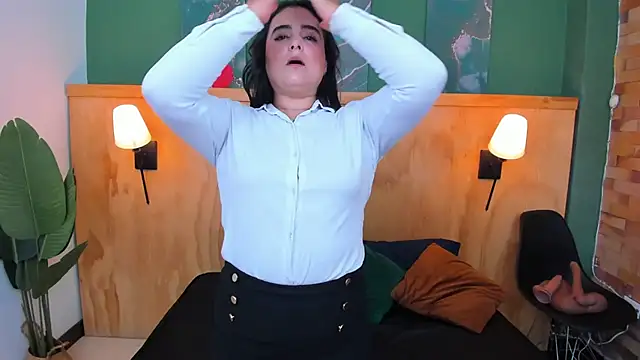 Snapshot of taylor_bennet chatting on October 2, 7:10 pm taylor bennet online show from October 2, 7:10 pm